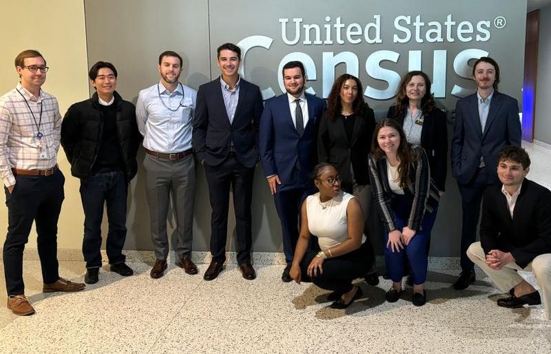 Economics Club students visit Washington, D.C.   