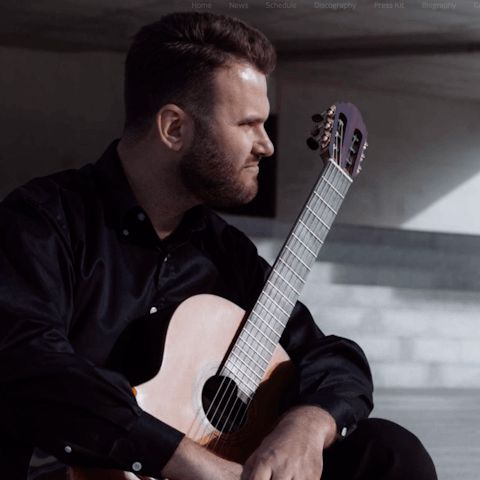 Łukasz Kuropaczewski, Guitar