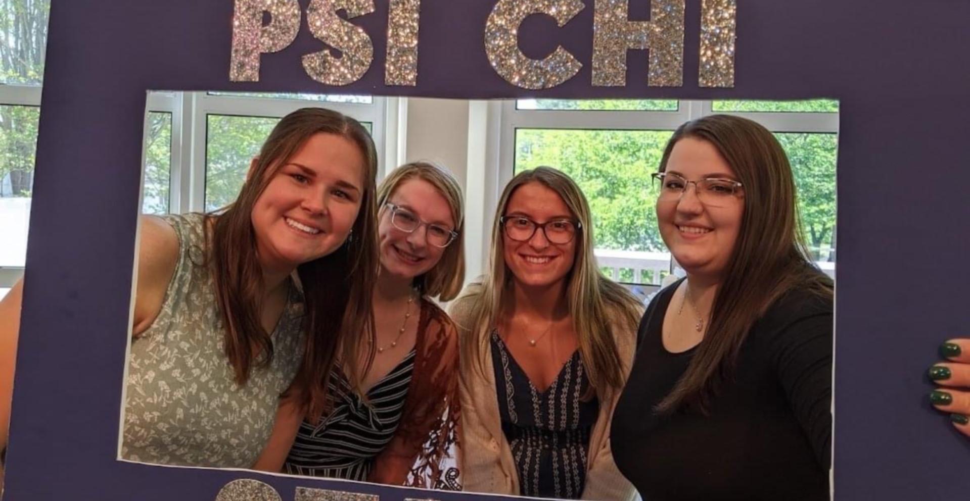 Four PSI CHI students 