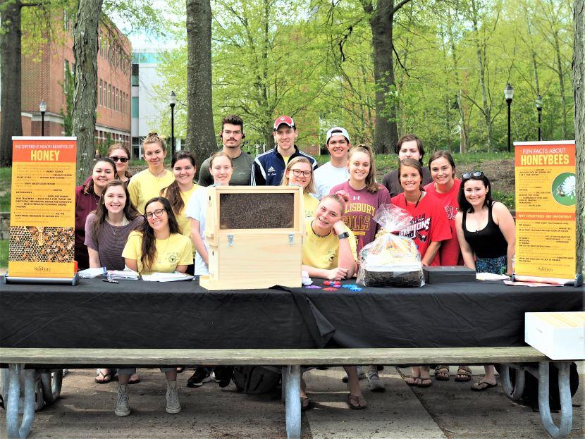 SU students educating their community about the importance of bees